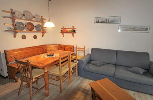 Porto Valtravaglia Apartment | Apartment Hermitage-1 by Interhome