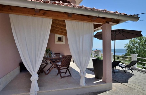Sveta Jelena Apartment | Apartment Hill