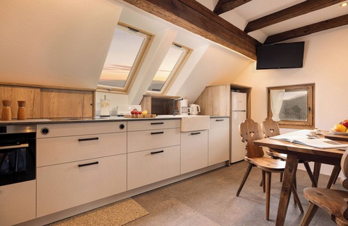 Renon Ski Chalet | Apartment 'Hofer Hitt 2' with Mountain View, Shared Garden and Wi-Fi