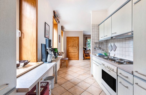 Nordstrand Apartment | Apartment 'Hooge' with Private Terrace, Shared Garden and Wi-Fi