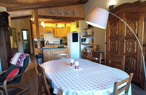 Montaimont Apartment | Apartment/house 12 people, Champfol
