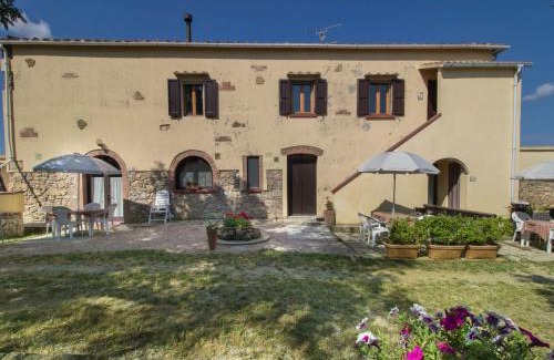 Bibbona Apartment | Apartment Il Secondo-2 by Interhome