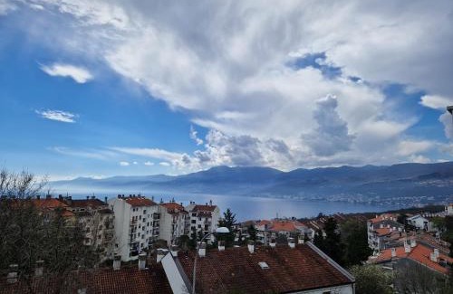 Sarsoni Apartment | Apartment ILLARIA