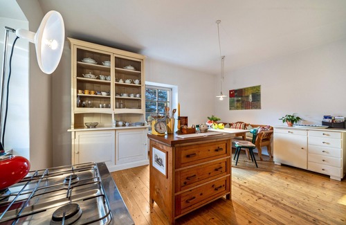 Gargazzone Apartment | Apartment 'Im Garten 9' with Mountain View, Private Garden and Wi-Fi