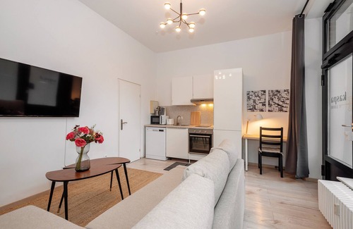 Kreuzberg Apartment | Apartment In A Hotel 'Cosy Apartment Nähe Potsdamer Platz' with Wi-Fi