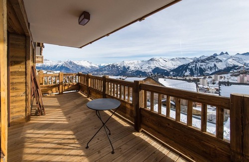 La Toussuire Apartment | Apartment in a new residence on the slopes - up to 6 guests