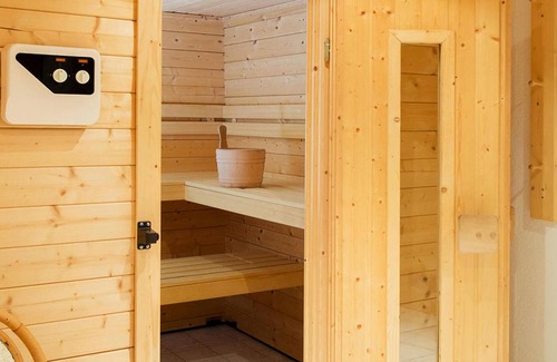 Weissbach Apartment | Apartment in Bayerisch Gmain with a paid sauna