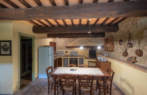 Simignano Cottage | Apartment in Chianti with pool ID 452