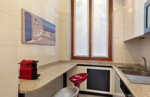 Fiera Apartment | [Apartment in Citylife] Near METRO!