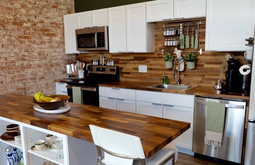 Latonia House | Apartment in Covington