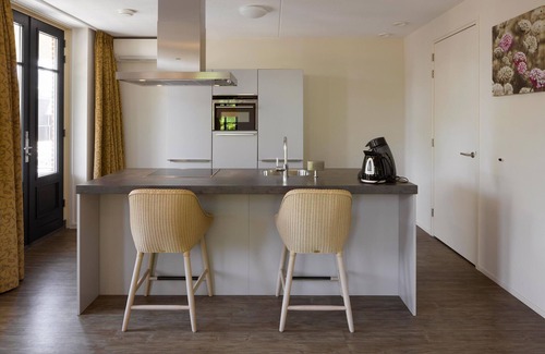 Domburg Apartment | Apartment in Domburg near the Beach