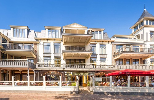 Domburg Apartment | Apartment in Domburg near the Beach