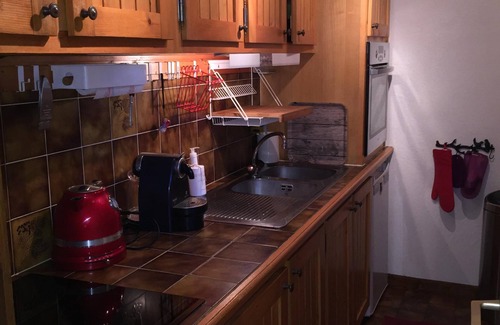 Chamonix-Mont-Blanc Apartment | Apartment in quiet chalet facing Mont-Blanc, close to Grands Montets.