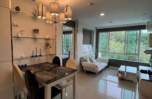 Freyming-Merlebach Apartment | Apartment in the city center