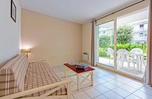 Plougonvelin Apartment | Apartment in France with Balcony & Parking