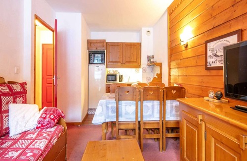 Valfrejus Apartment | Apartment in France with Ski Slope Views