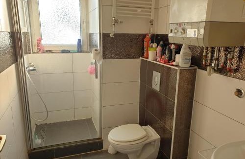 Gelsenkirchen-West Apartment | Apartment in Gelsenkirche with free Parking wifi amazon prime Video