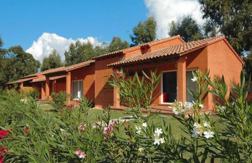 Ghisonaccia Apartment | Apartment in Ghisonaccia near Sandy Beach