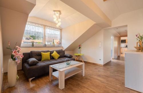 Gleissenberg Apartment | Apartment in Gleißenberg with Garden & BBQ