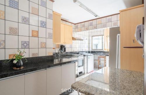 Andorinha Apartment | Apartment in great location in Meia Praia EIO6031