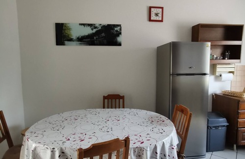 Mulhouse Apartment | Apartment in house, from 2 to 4 people, 2 bedrooms, garden.