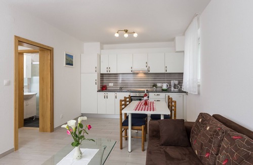 Mokosica Apartment | Apartment in Dubrovnik with swimming pool and sea view (A1)