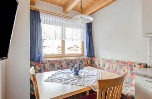 Huben Apartment | Apartment in Huben near Ski Slopes
