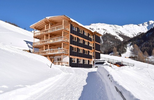 Großdorf Apartment | Apartment in Kals near Ski Slopes
