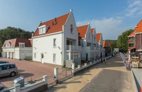Dishoek Apartment | Apartment in Koudekerke near Seabeach, cleaning included