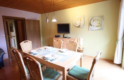 Krispl Apartment | Apartment in Krispl near Hiking Trails