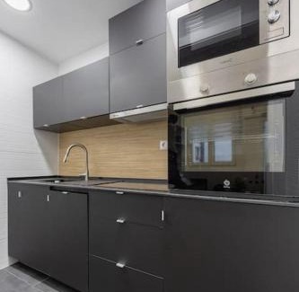 Barrio de La Latina Apartment | Apartment in La Latina ideal for Work or Study