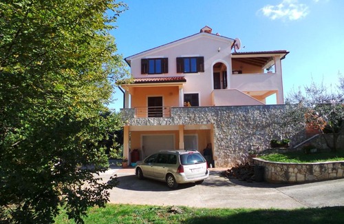 Kapelica Apartment | Apartment in Labin with Two-Bedrooms 1
