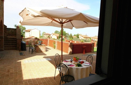 Monte del Lago Villa | Apartment in Monte del Lago near Lake Trasimeno
