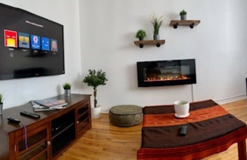 Longueuil Apartment | Apartment in Montreal Close to Downtown