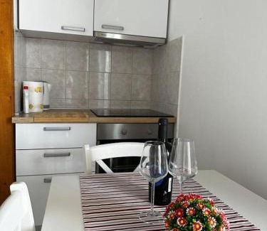 Susica Apartment | Apartment in Murter with sea view, terrace, air conditioning, W-LAN 5026-1