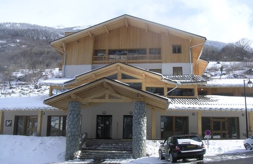 Orelle Apartment | Apartment in Orelle near Ski Lift & Pool