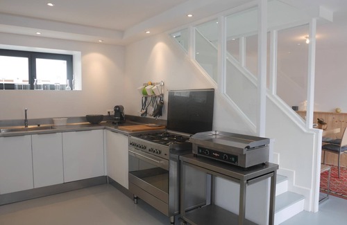 Saint-Guenole House | Apartment in Penmarch near Sandy Beach