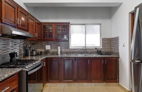 Downtown Santo Domingo Apartment | Apartment in Piantini Sleeps 12