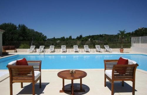 Paradou Apartment | Apartment in Provence near Alpilles