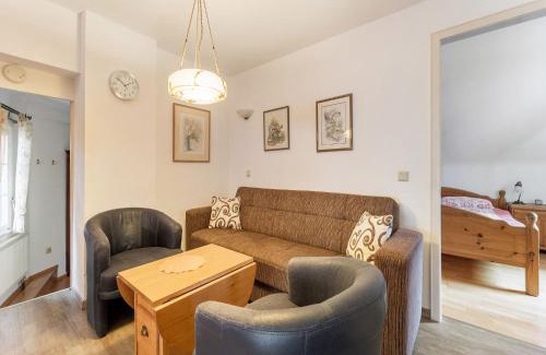 Reifferscheid Apartment | Apartment in Reifferscheid with garden, cleaning included