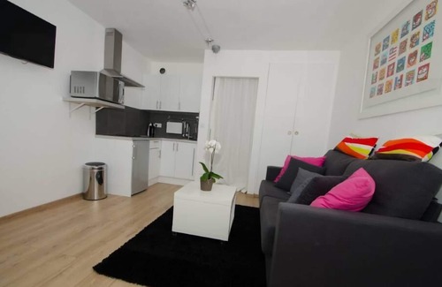 Cros-de-Cagnes Apartment | apartment in residence Cros de Cagnes 1min walk to the beach