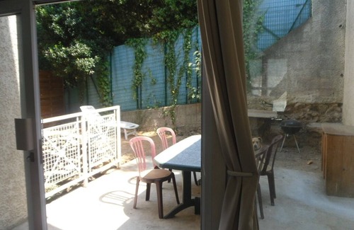 Sorede Condo | Apartment in residence