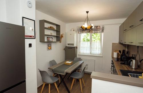 Odorheiu Secuiesc Apartment | Apartment in Odorheiu Secuiesc