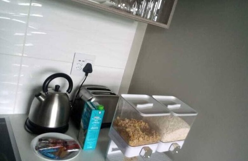 Greater Johannesburg Metropolitan Area Hotel | Apartment In Rosebank Johannesburg