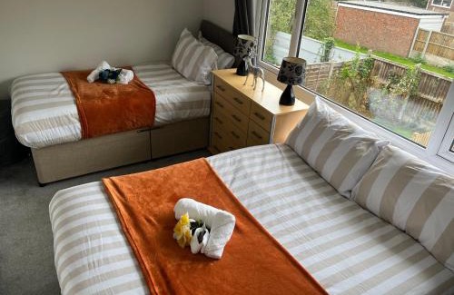 Rugeley Apartment | Apartment in Rugeley Trades and Visitors to Cannock Chase