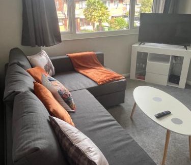 Rugeley Apartment | Apartment in Rugeley Trades and Visitors to Cannock Chase