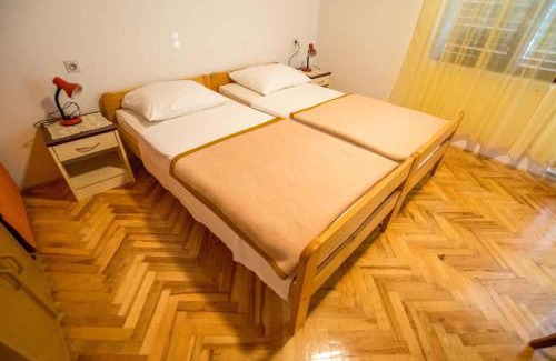 Starigrad Apartment | Apartment in Starigrad-Paklenica 6877