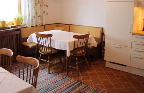 Taxenbach Apartment | Apartment in Taxenbach with Garden, Garden Furniture, BBQ
