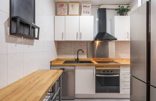 Motril Apartment | Apartment in the Center of Motril with Balcony