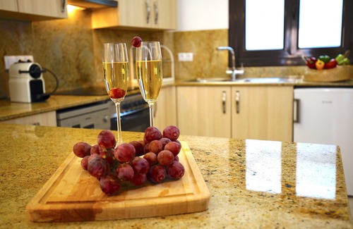 La Llotja-Born Apartment | Apartment in the center, ideal families and groups